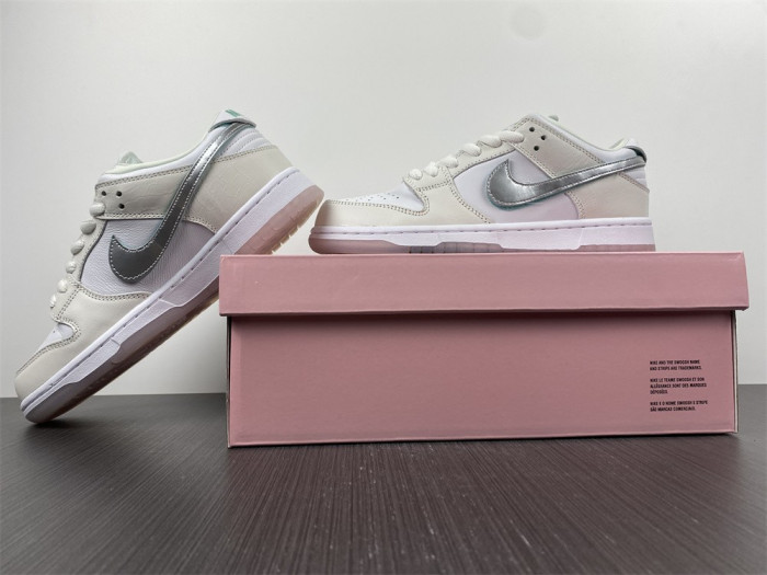 Nike SB Dunk Low Pro OG QS D1am0nd White BV1310-100