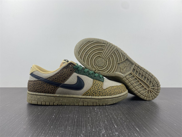 Nike Dunk Low Safari Golden Moss - DX2654-200