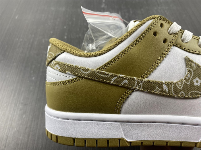 Nike Dunk Low Barley Paisley DH4401-104