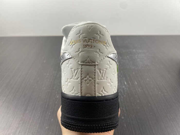 NIKE AIR FORCE 1 LOW BY VIRGIL ABLOH