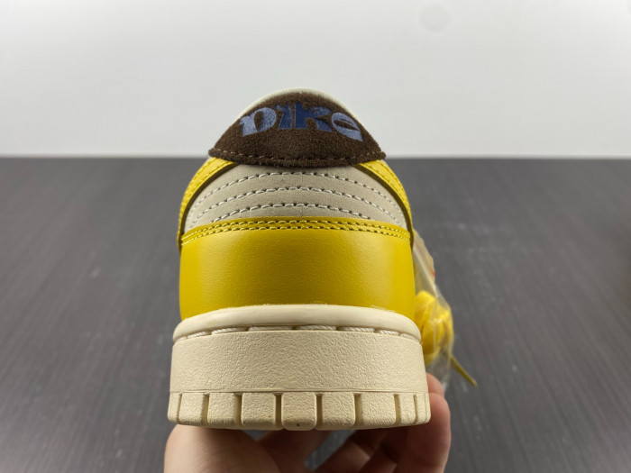 Nike Dunk Low LX Banana - DR5487-100