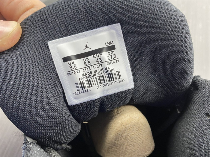 Air Jordan 13 Retro Cap and Gown - 414571-012