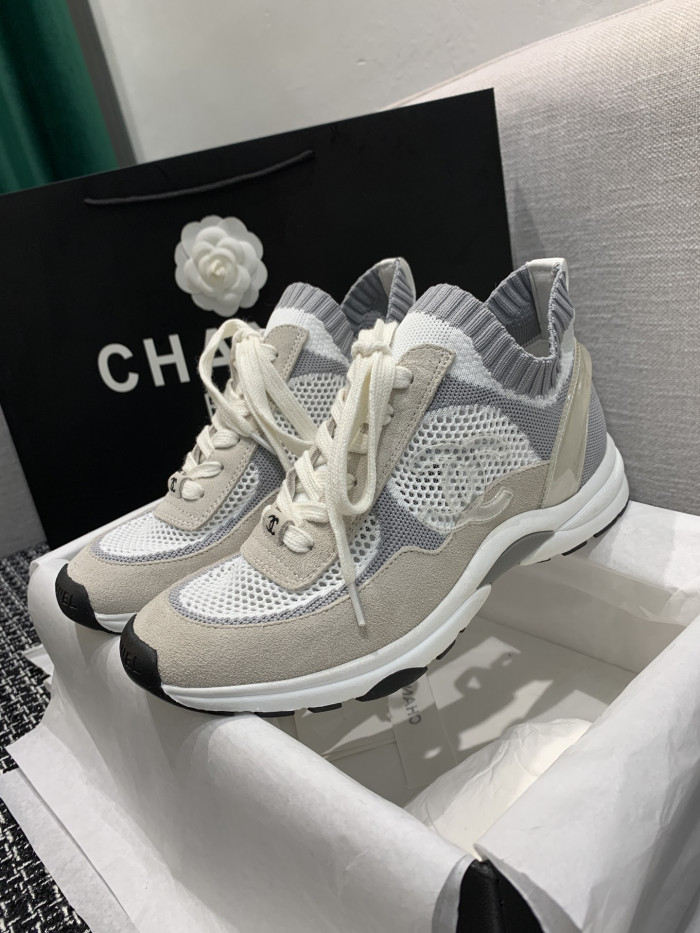 Ch**el sneaker