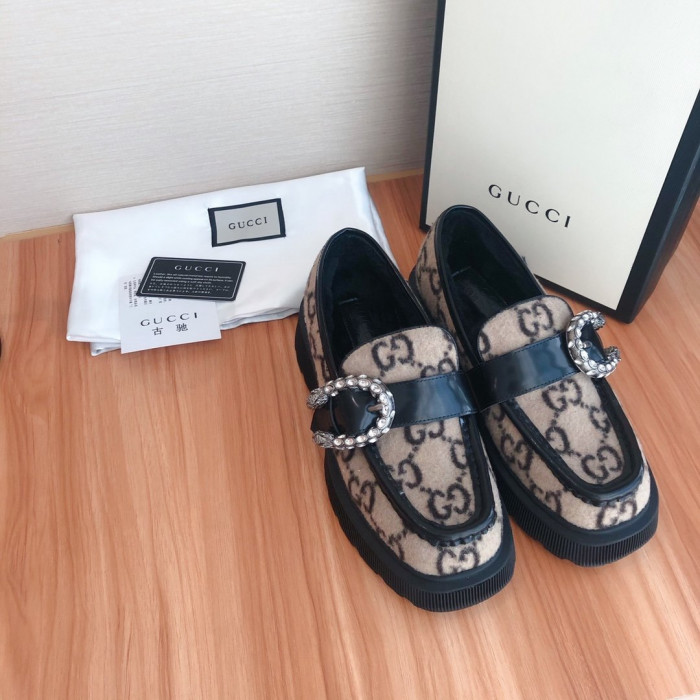 Gvc*1 Loafers