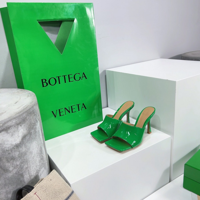 Botteg*Ven*ta Heels