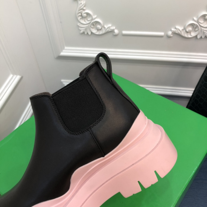 Botteg*Ven*ta Boots WOMEN + MEN