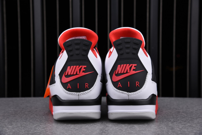 JORDAN 4 RETRO FIRE RED (2020) - DC7770-160