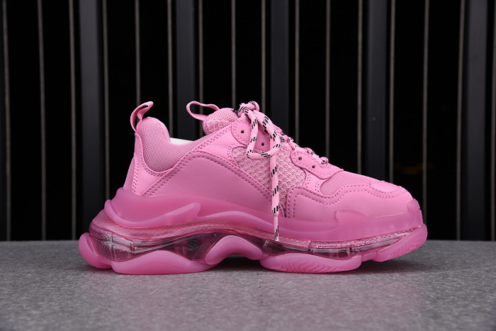 BLCG SNEAKER TRIPLE.S.