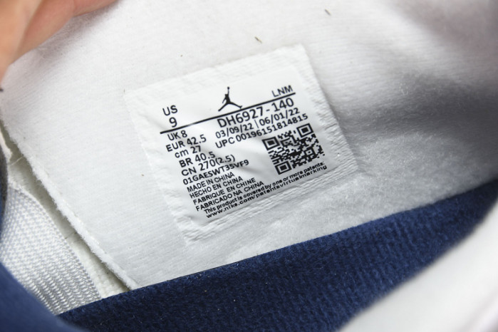 Air Jordan 4 Midnight Navy DH6927-140