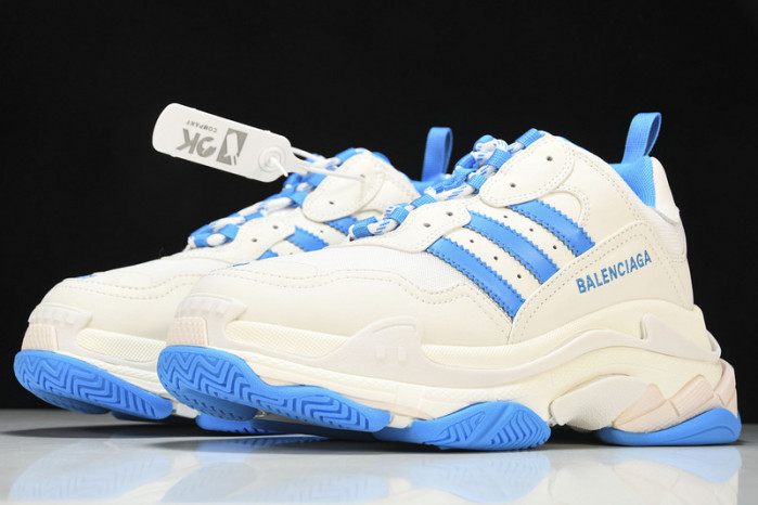 BLCG SNEAKER TRIPLE.S.