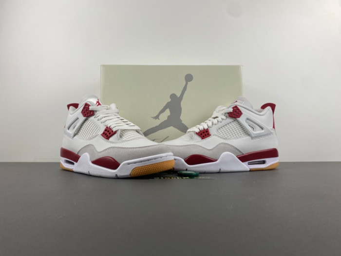 Nike SB x Air Jordan 4 Varsity Red DR5415-106