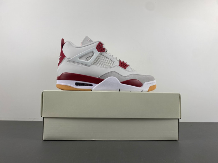 Nike SB x Air Jordan 4 Varsity Red DR5415-106