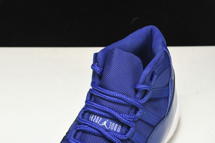 Air Jordan 11 Retro Low 