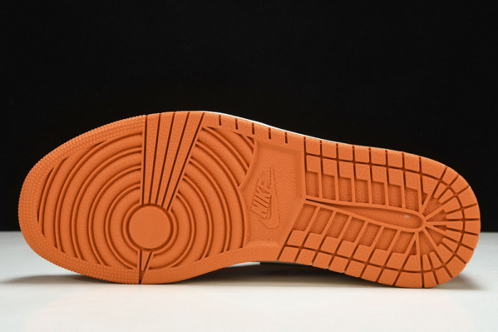 Air Jordan 1 High OG WMNS “Starfish” DO9369-101