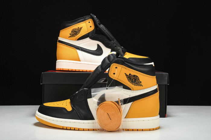 Air Jordan 1 High OG "Yellow Toe" 555088-711