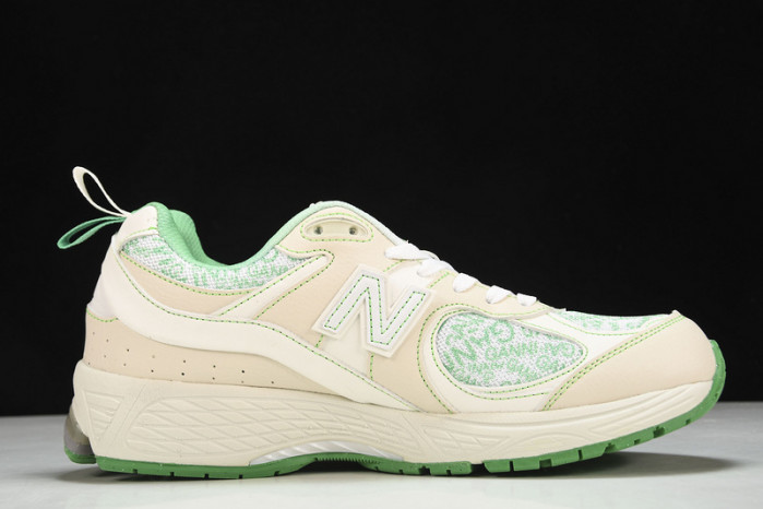 New Balance ML2002RGC