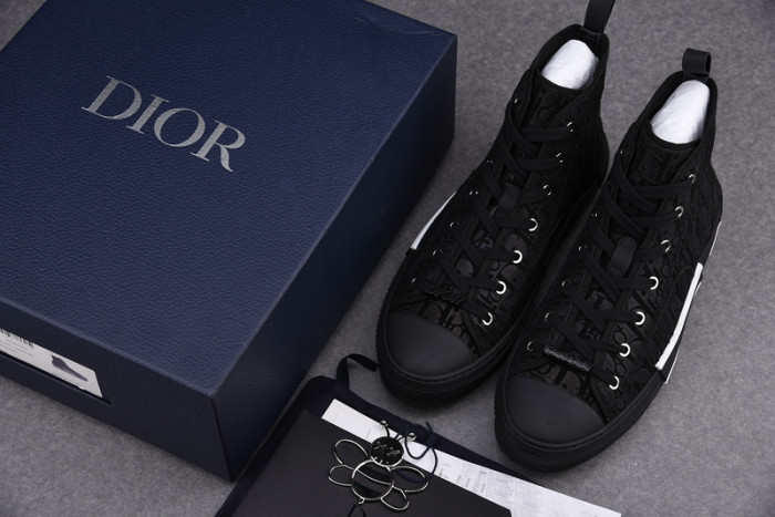 DIO* B23 OBLIQUE HIGH-TOP SNEAKER