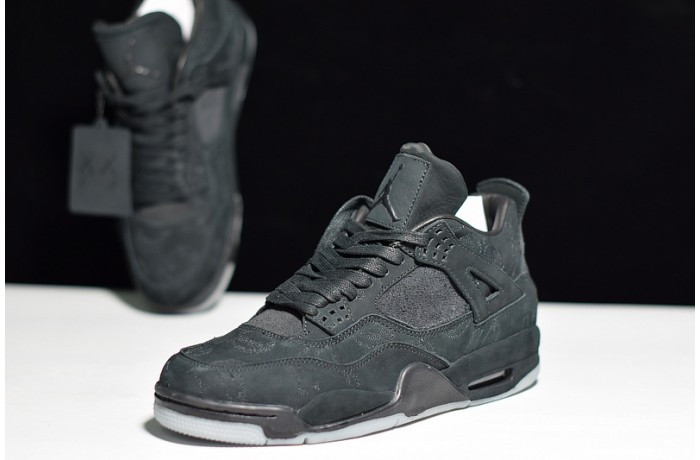 AIR JORDAN 4 RETRO KAWS "KAWS" 930155-001