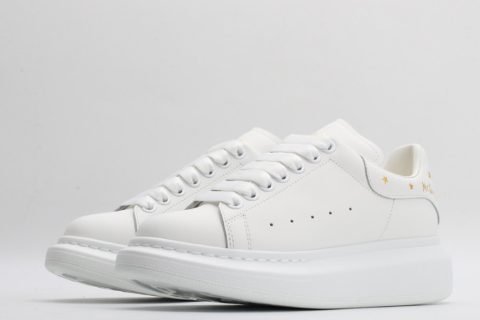 A1exa*der Mcqv*en OVERSIZED