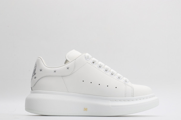 A1exa*der Mcqv*en OVERSIZED