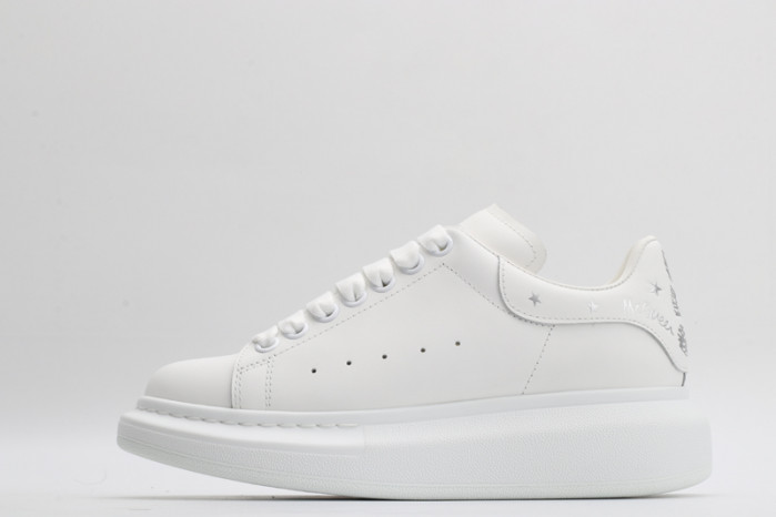 A1exa*der Mcqv*en OVERSIZED