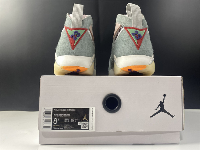 AIR JORDAN 7 “HARE 2.0” CT8528-002