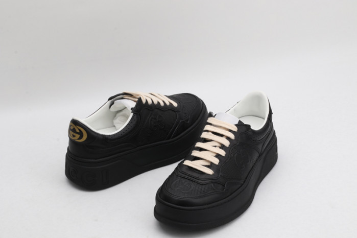 Gvc*1 sneaker