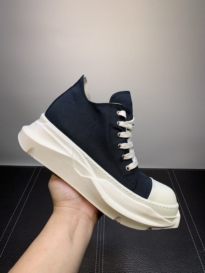 Rick Owens Sneaker
