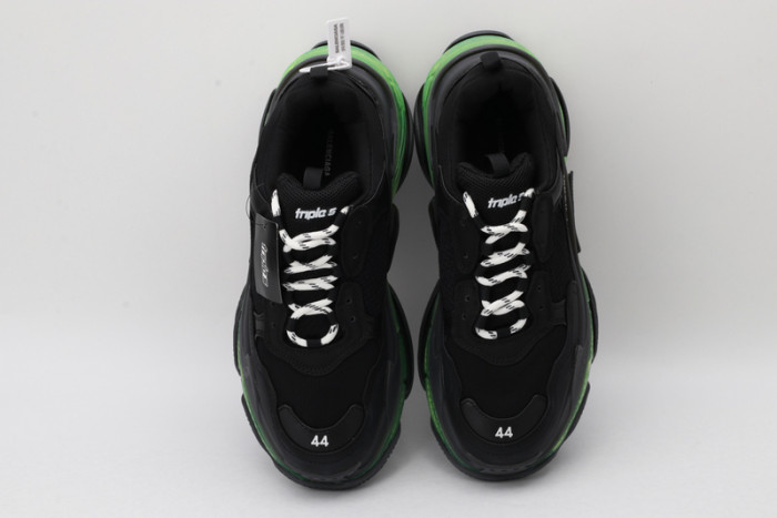 BLCG SNEAKER TRIPLE.S.