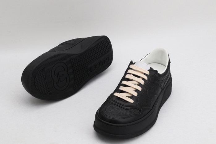 Gvc*1 sneaker