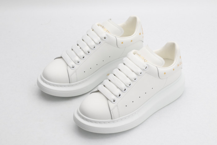 A1exa*der Mcqv*en OVERSIZED