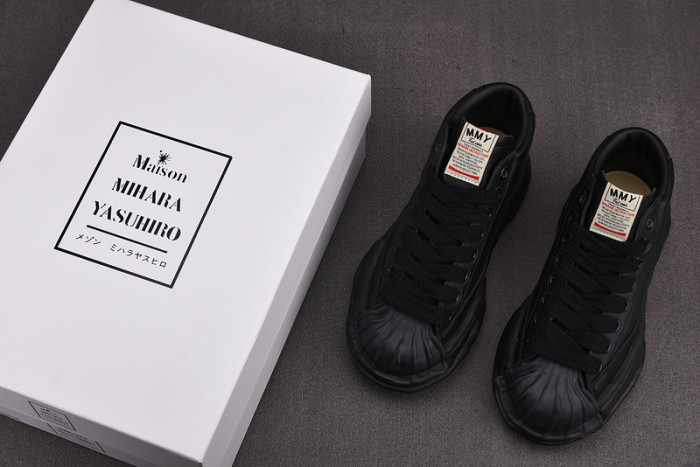MIHARA YASUHIRO SNEAKERS