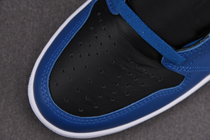 Air Jordan 1 Dark Marina Blue 555088-404