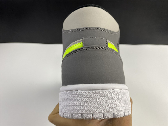 Air Jordan 1 Mid Grey Volt 554724-072