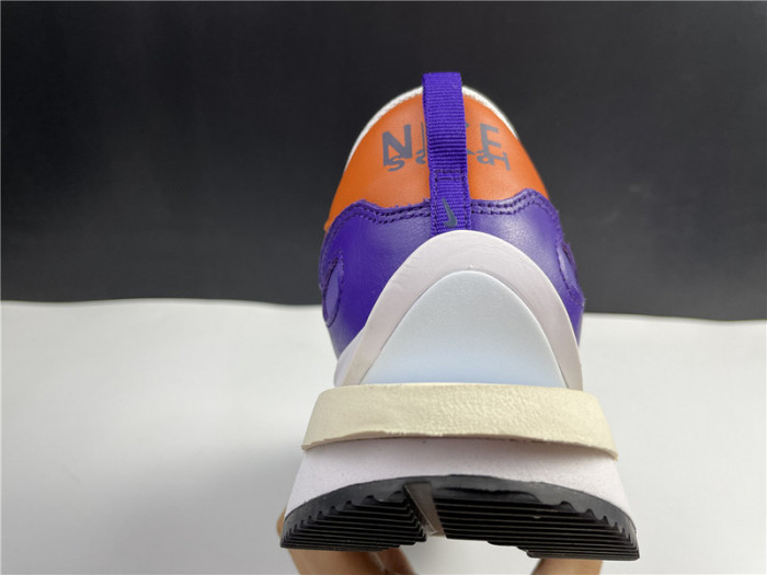 Nike Vaporwaffle sacai Dark Iris - DD1875-500