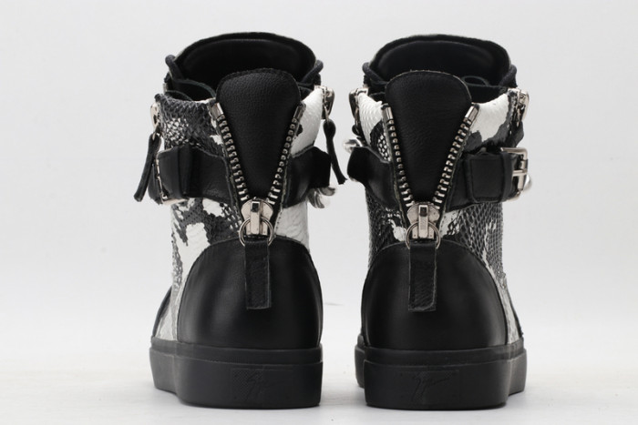 Chr1st1an Louboution Sneakers