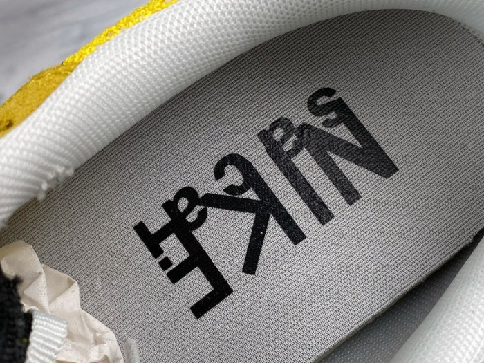 Sacai x Nike Lawaffle Coal Black White BV0073-103