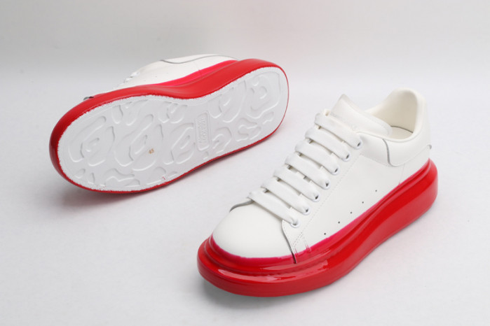 A1exa*der Mcqv*en OVERSIZED