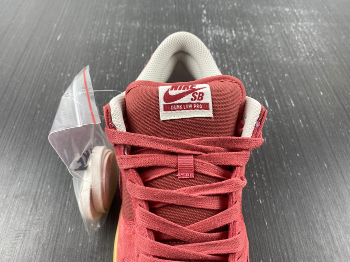 Nike SB Dunk Low Adobe - DV5429-600