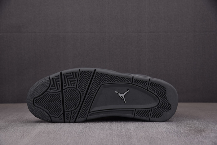 Air Jordan 4 SE“Smoke Grey” FQ7928-001