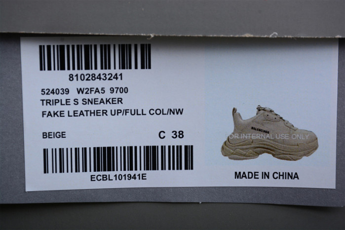 BLCG SNEAKER TRIPLE.S.