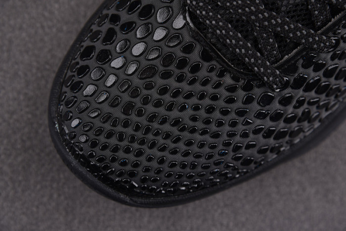 Nike Zoom Kobe 6“Dark Knight” 429659-016