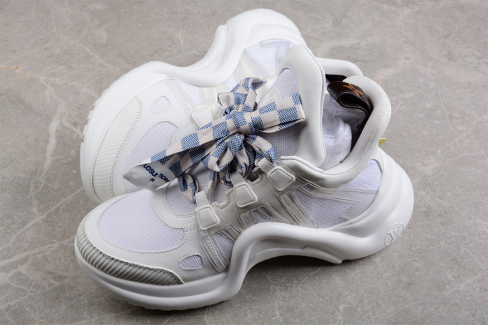 LO1_VTS ARCHLIGHT SNEAKER