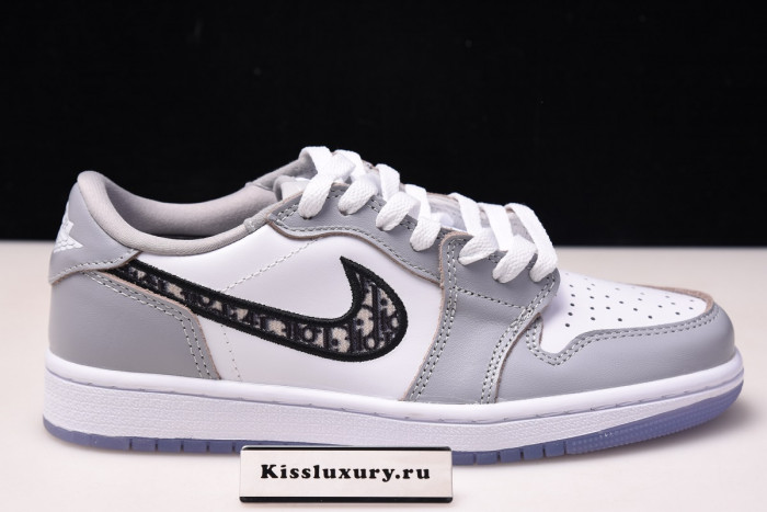 AIR JORDAN 1 Low OG CN8608 002