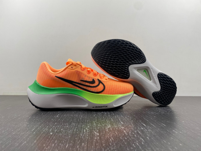 Nike Zoom Fly 5 Total Orange Ghost Green DM8974-800