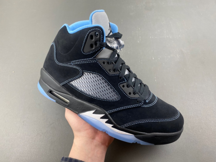 Air Jordan 5 “Black/University Blue” DD0587-008