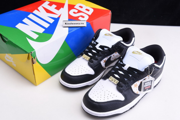 NIKE SB DUNK LOW "BLACK STARS" DH3228-102