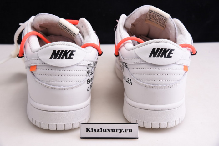 NIKE DUNK LOW CT0856-900