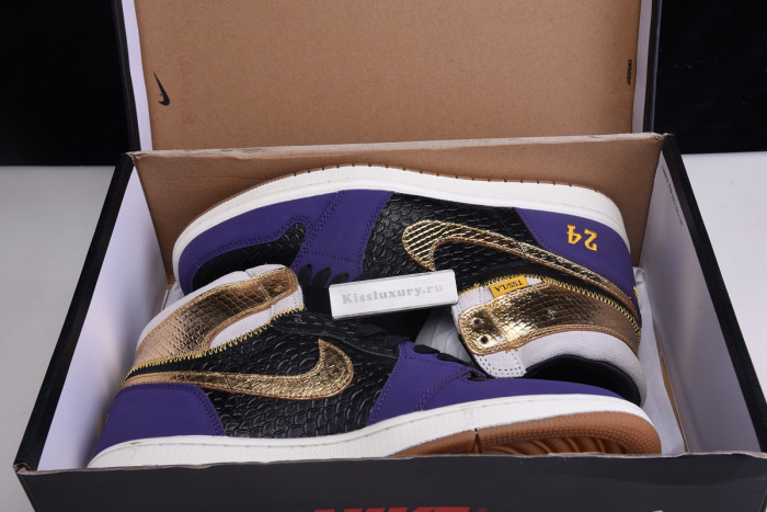 KOBE BRYANT X AIR JORDAN 1 HIGH OG BLACK-PURPLE 555088-171