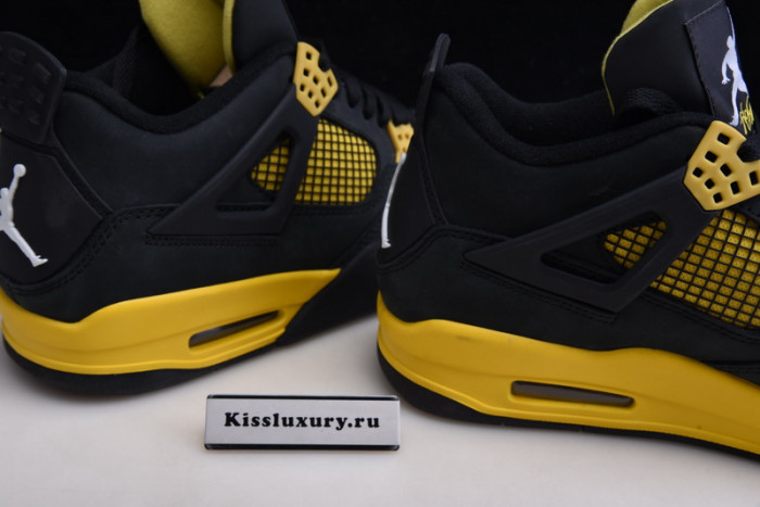 AIR JORDAN 4 RETRO 